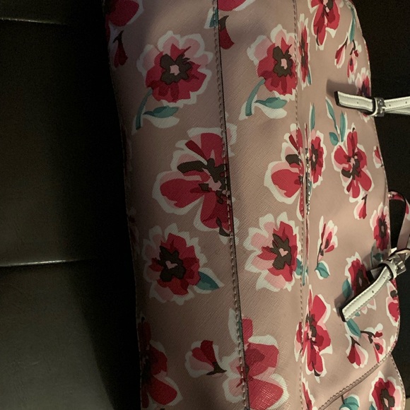guess floral tote